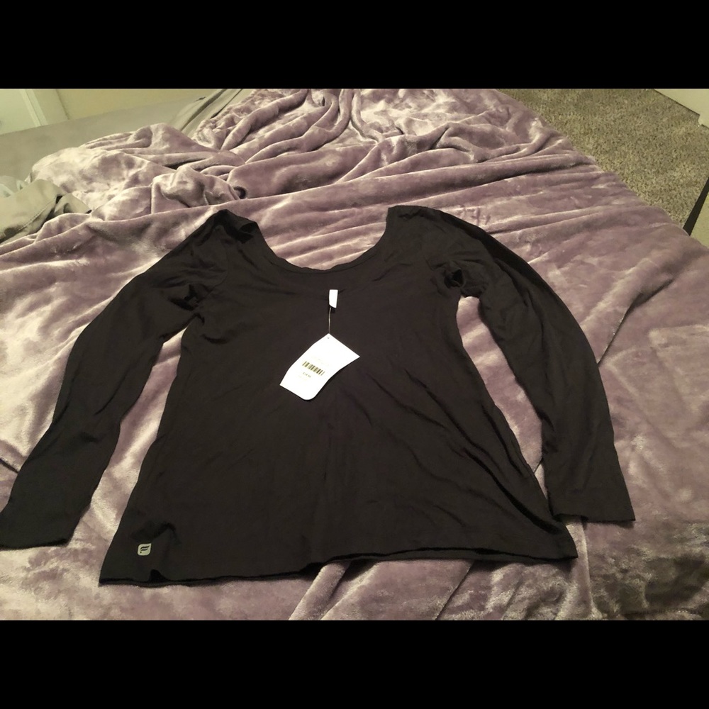 Fabletics shirt - Picture 3 of 4
